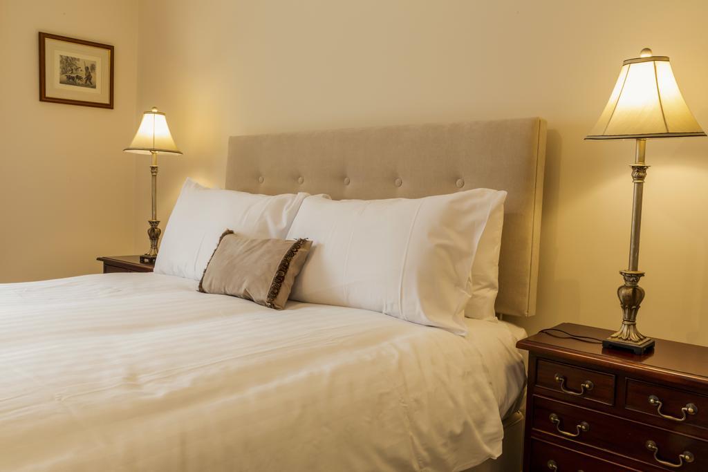 College Hill House Bed & Breakfast สเลน ภายนอก รูปภาพ