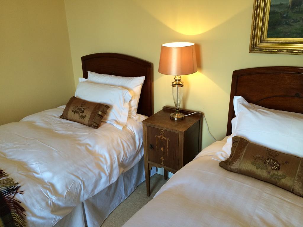 College Hill House Bed & Breakfast สเลน ภายนอก รูปภาพ